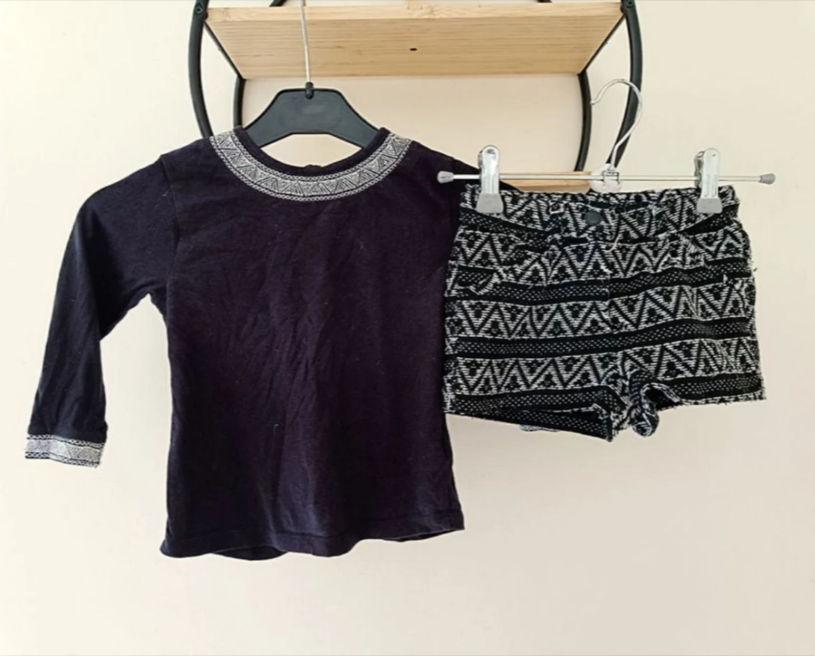 23 mois 2 ans ensemble Teeshirt Tao et short Vertbaudet 86 cm